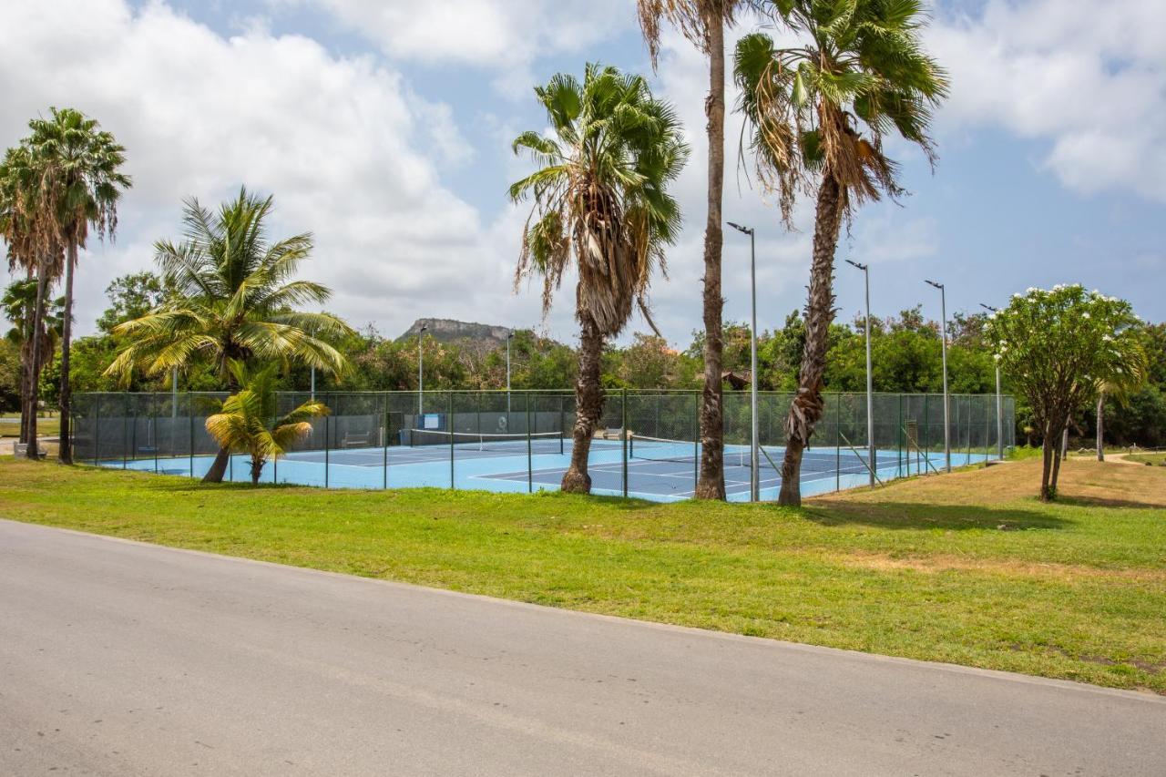 Blue Bay Beach Apartments Экстерьер фото