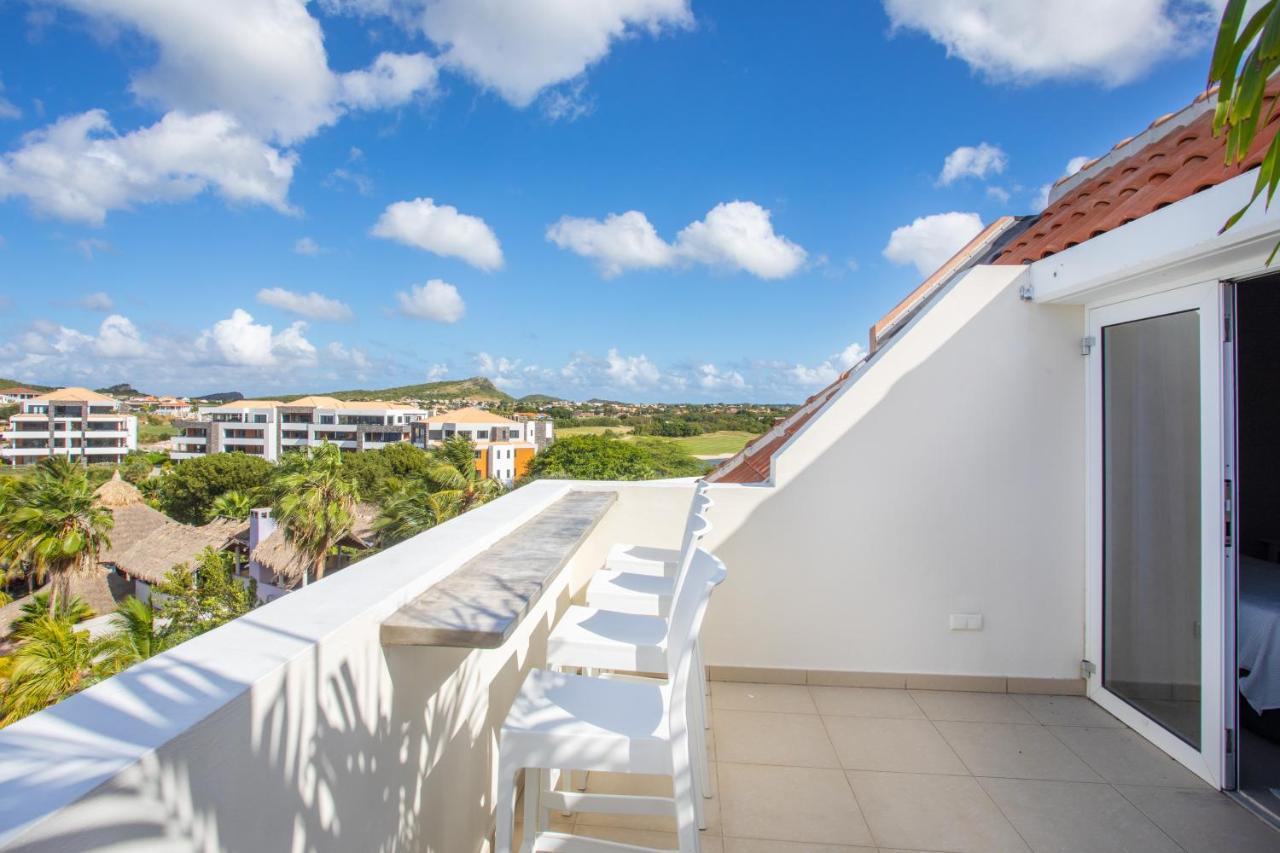 Blue Bay Beach Apartments Экстерьер фото