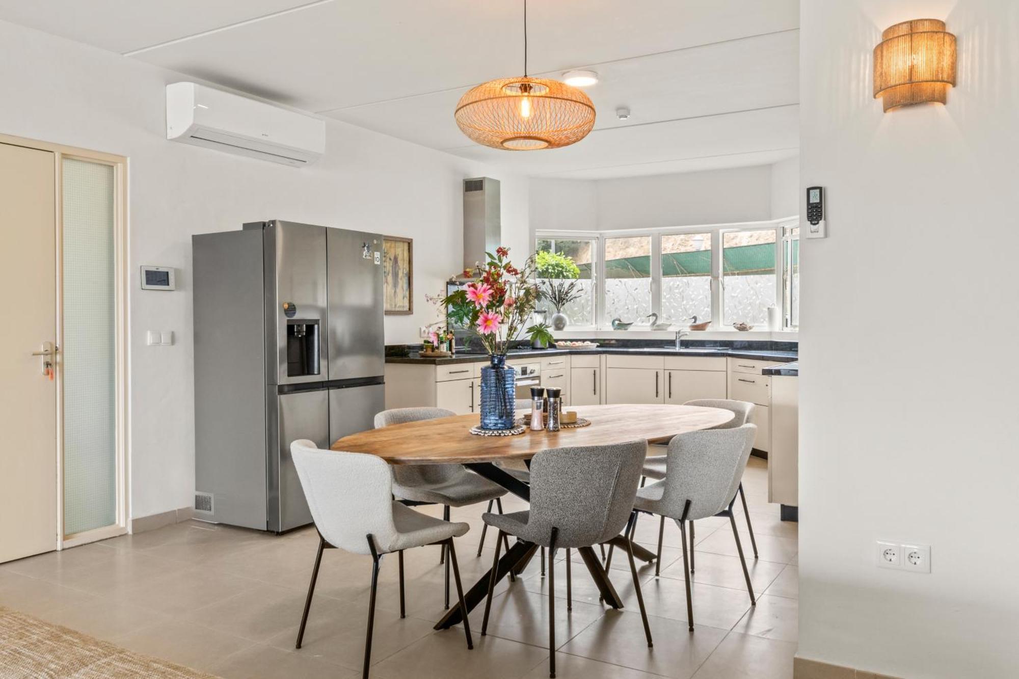 Blue Bay Beach Apartments Экстерьер фото