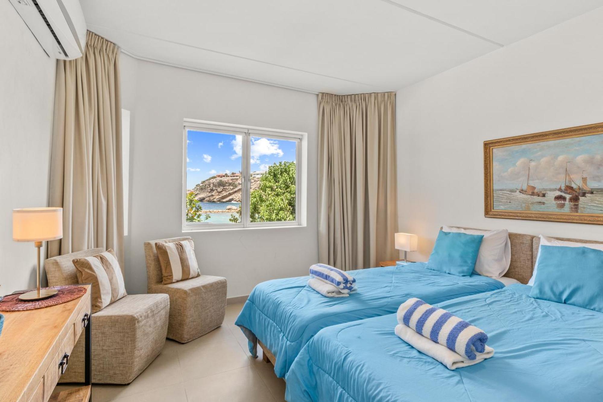 Blue Bay Beach Apartments Экстерьер фото